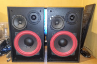 Kolumny Universum Quelle 023 981 2x150W Red Bas